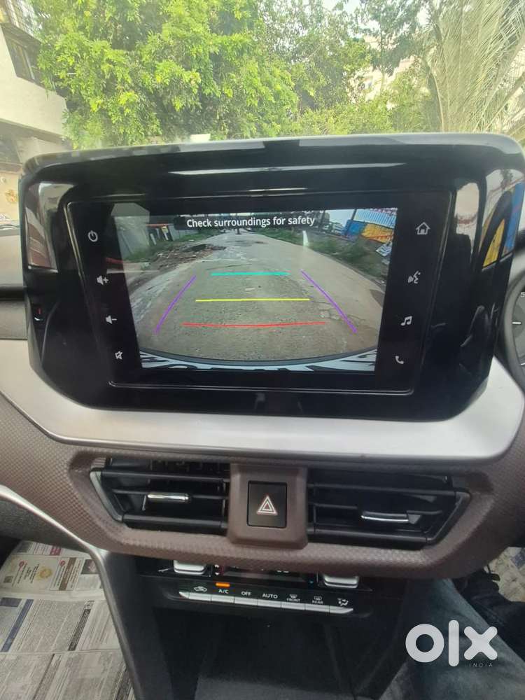 Maruti Suzuki Brezza 1.5 Zxi Cng, 2024, Cng & Hybrids