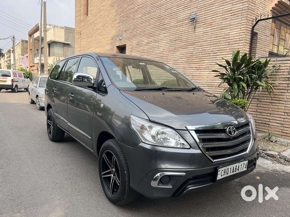Toyota Innova 2.5 G4 Diesel 8-seater, 2010, Diesel