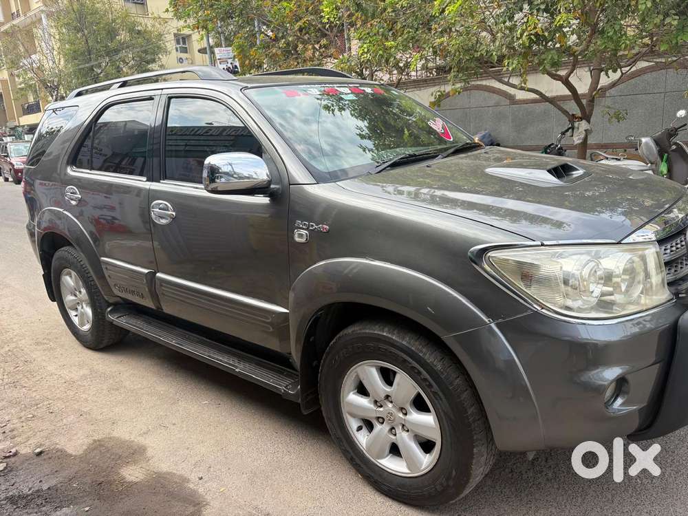 Toyota Fortuner Sportivo 4x4 Mt, 2011, Diesel