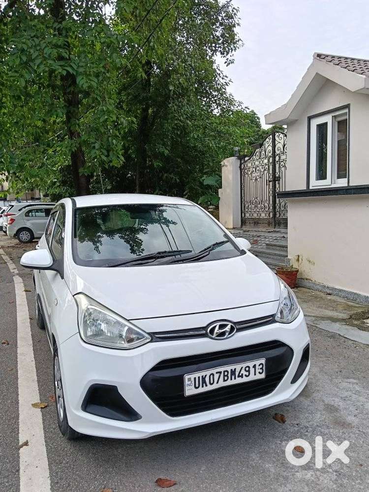 Hyundai Grand I10 Crdi Magna, 2015, Petrol