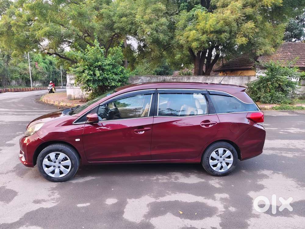 Honda Mobilio S I-vtec, 2014, Cng & Hybrids
