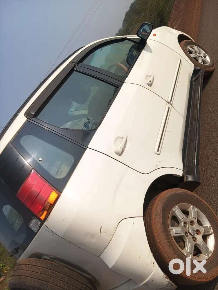 Mahindra Quanto 2013 Diesel Good Condition