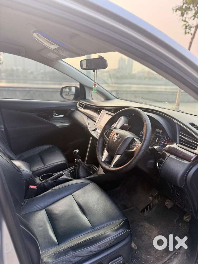 Toyota Innova Crysta 2.4 Z 7 Str, 2016, Diesel