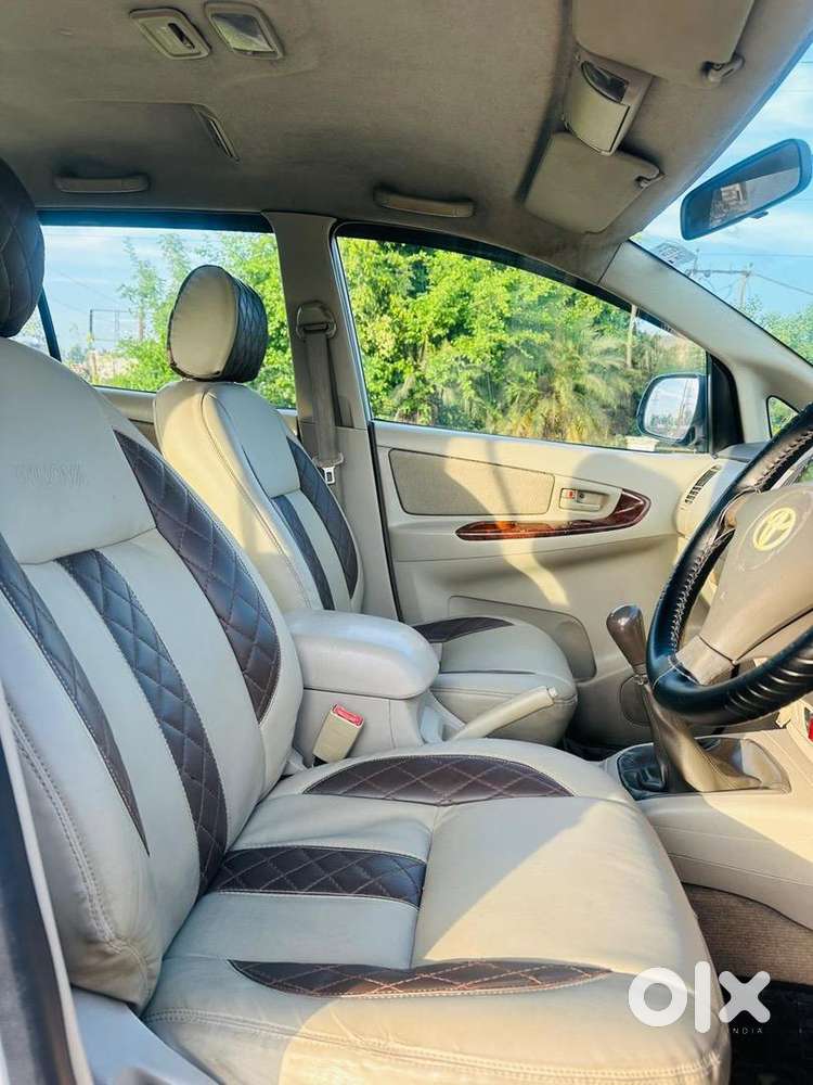 Toyota Innova 2009 Diesel 2029 Passing 90000 Km Driven