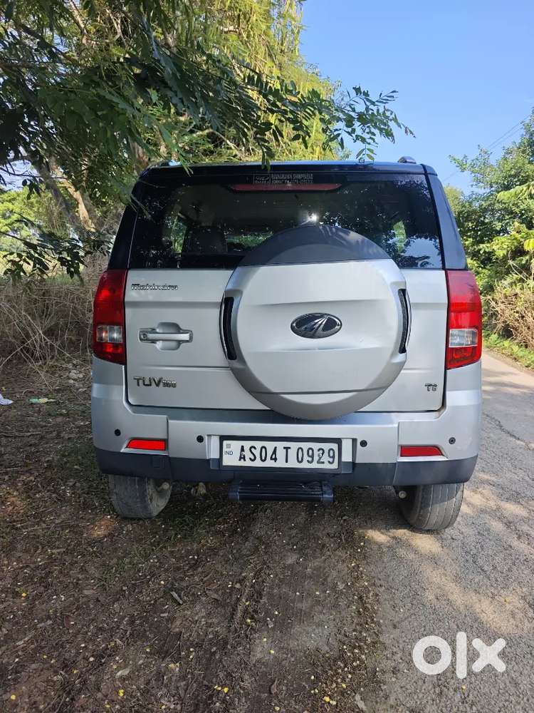 Well Maintaine Mahindra Tuv 300 2018 Diesel
