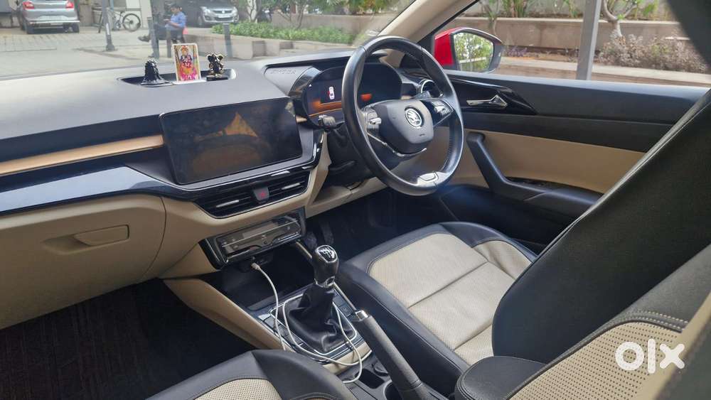 Skoda Slavia 1.5 Tsi Style, 2022, Petrol