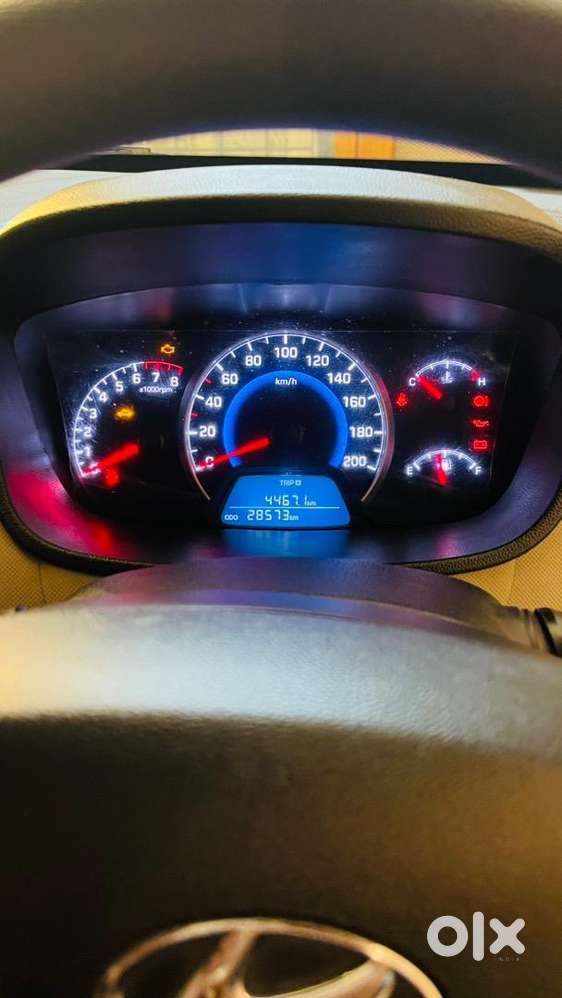 Hyundai Grand I10 2017 Petrol 28000 Km Driven