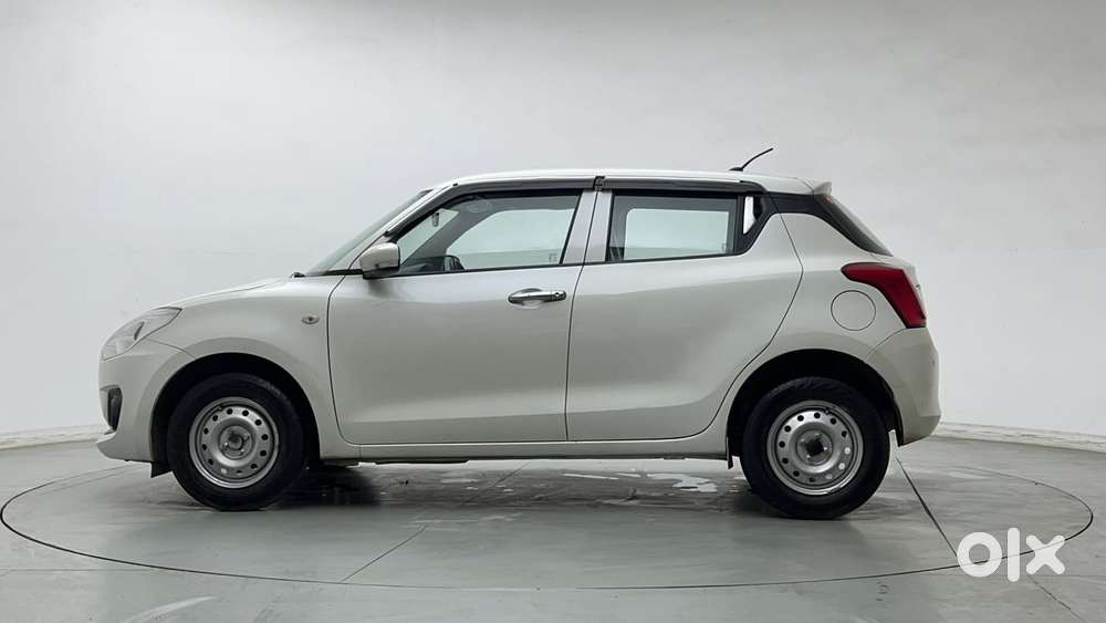 Maruti Suzuki Swift 1.3 Lxi, 2023, Petrol
