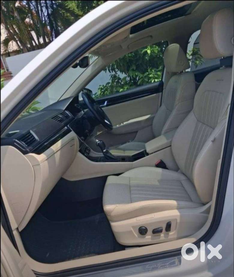 Skoda Superb 2.0 L&k Tsi At, 2019, Petrol