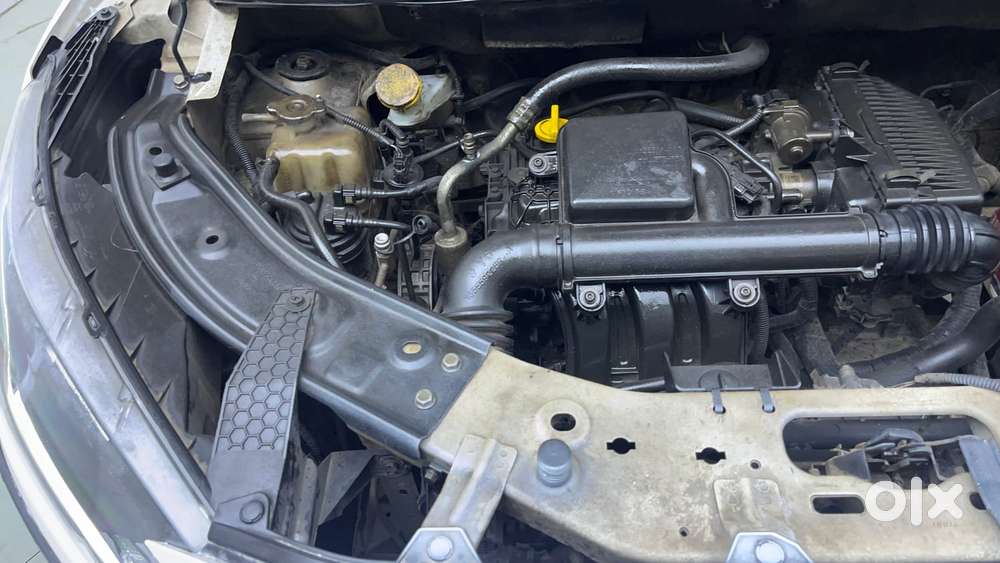Nissan Magnite 1.0 Xv Executive, 2021, Petrol