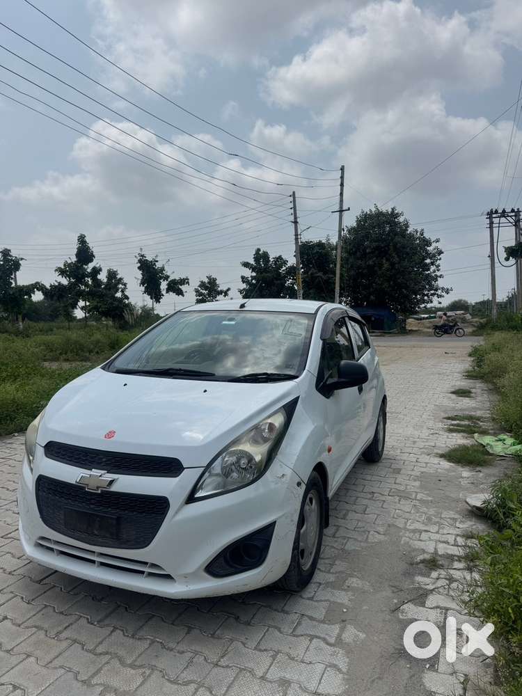 Chevrolet Beat Petrol 2016