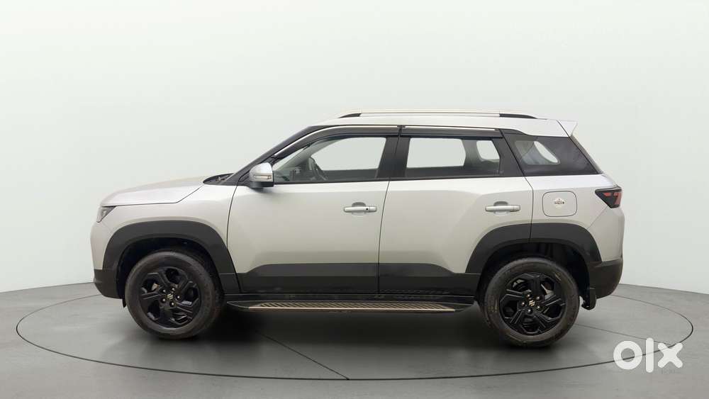 Maruti Suzuki Brezza 1.5 Zxi Smart Hybrid, 2024, Petrol