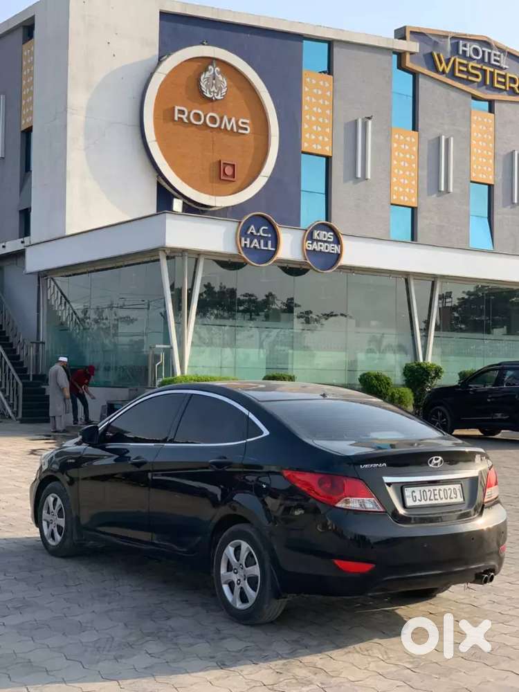 Hyundai Verna 2014 Petrol 85000 Km Driven