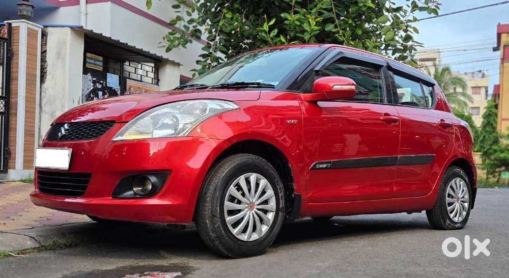 Maruti Suzuki Swift Vxi, 2013, Petrol
