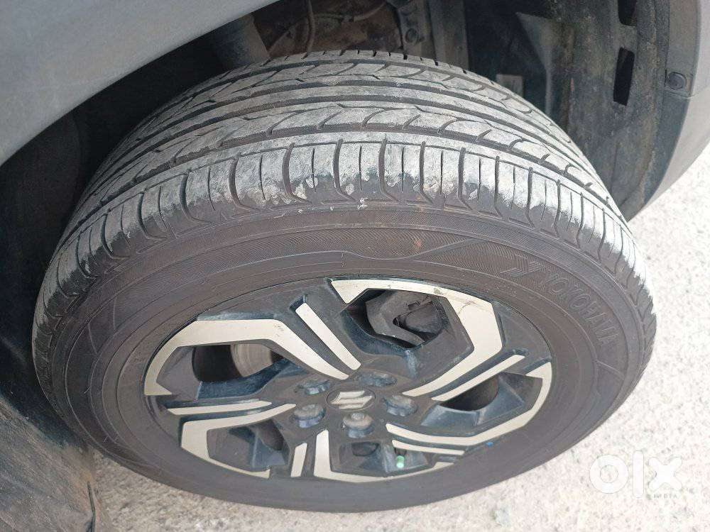 Maruti Suzuki Brezza 1.5 Zxi Smart Hybrid, 2023, Petrol