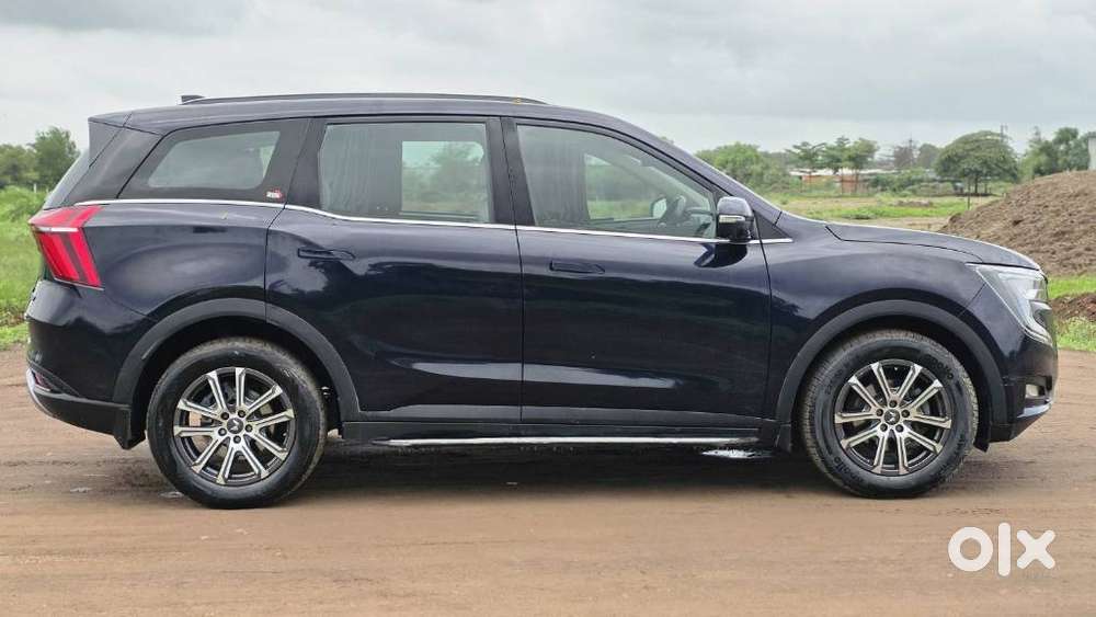 Mahindra Xuv700 Ax7l 6 Str At, 2023, Diesel