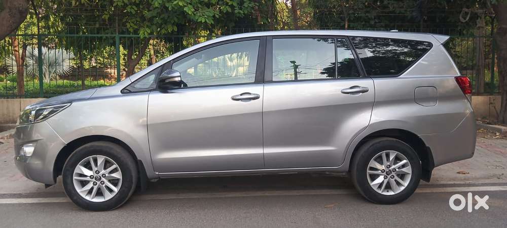 Toyota Innova Crysta 2.4 G Mt, 2017, Diesel