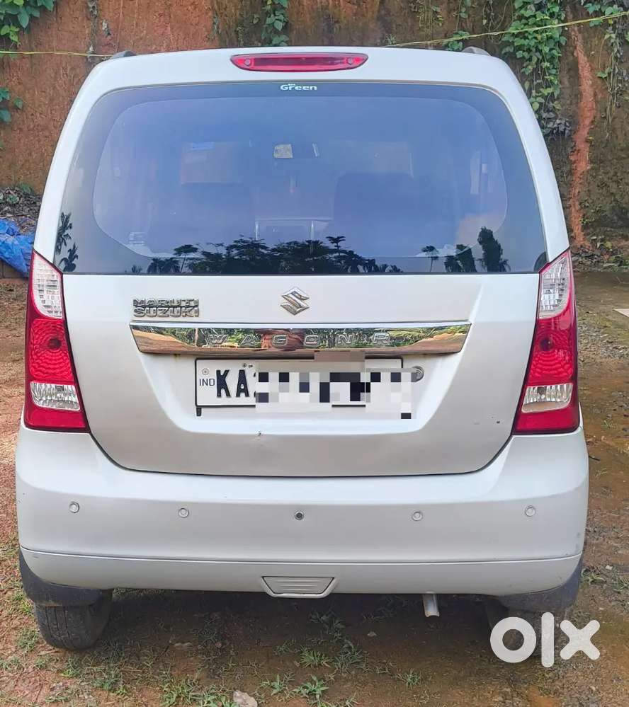 Maruti Suzuki Wagon R 2011. Company Fitted Cng