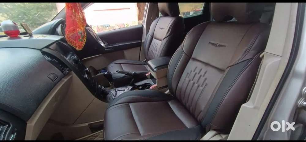 Xuv500 W10 Top Modal Automatic Transmission Sunroof