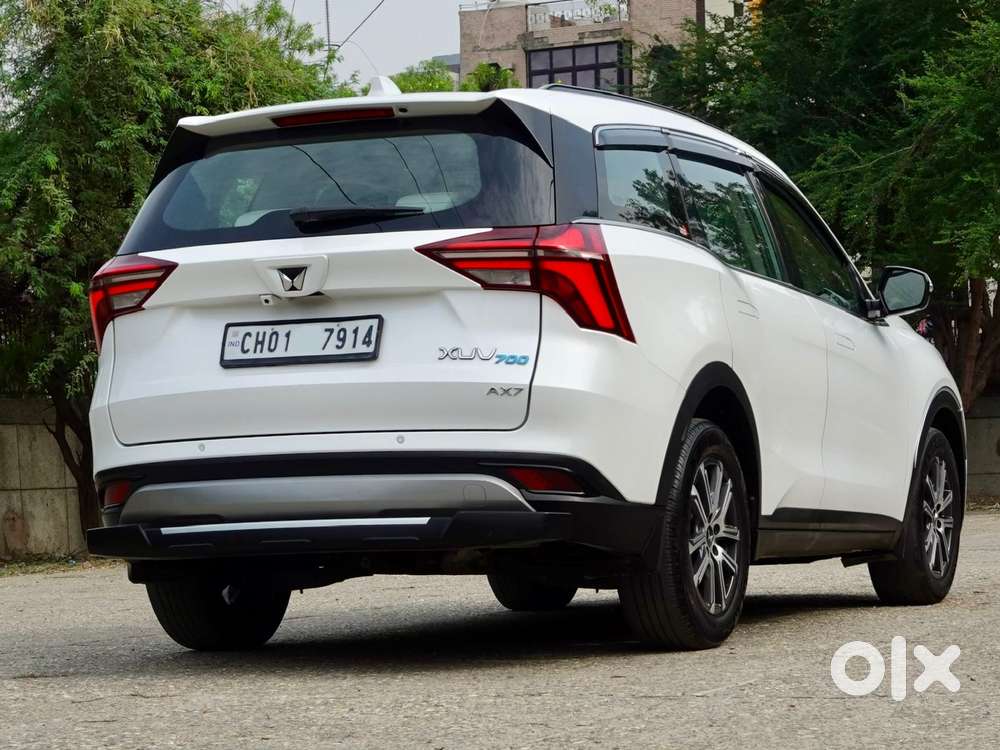 Mahindra Xuv700 2.2 Ax 7 Diesel At Str, 2022, Diesel