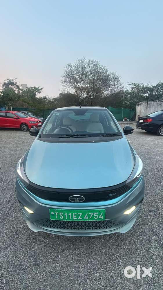 Tata Tiago 1.05 Revotorq Xz Plus, 2023, Electric