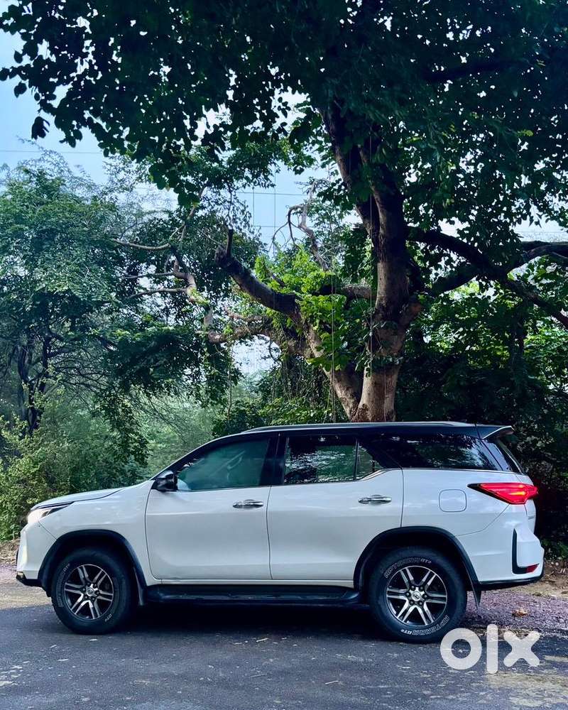 Toyota Fortuner 2018 Diesel 137000 Km Driven