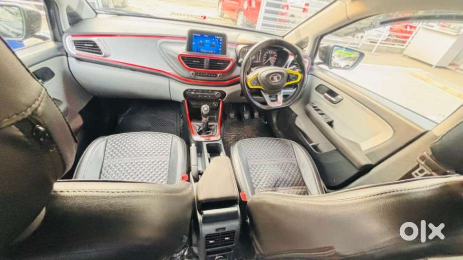 Tata Altroz Xz, 2020, Petrol