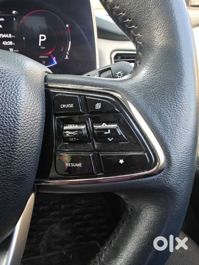 Mahindra Xuv700 Ax7l 6 Str At, 2024, Diesel