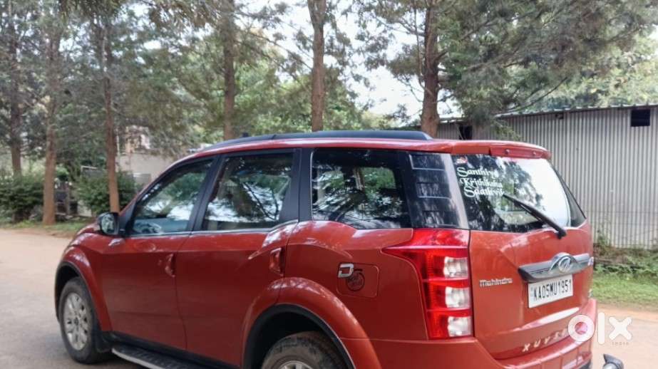 Mahindra XUV500 W10 AT, 2016, Diesel