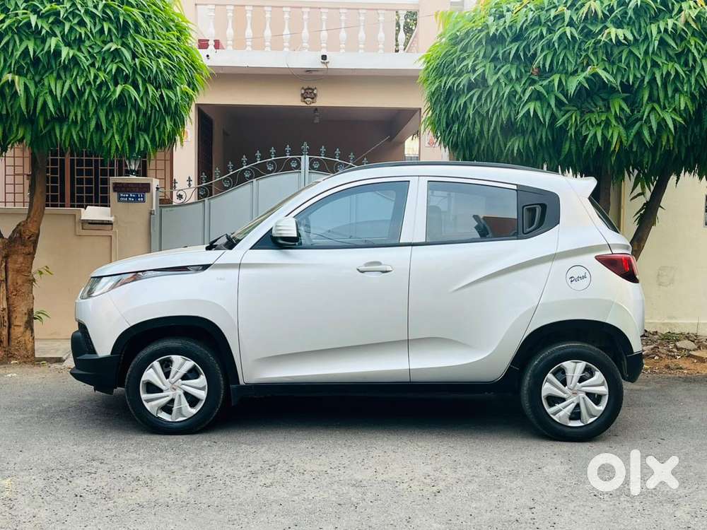 Mahindra Kuv 100, 2017, Petrol