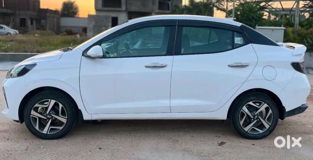 Hyundai Aura 1.2 Sx Cng, 2025, Cng & Hybrids
