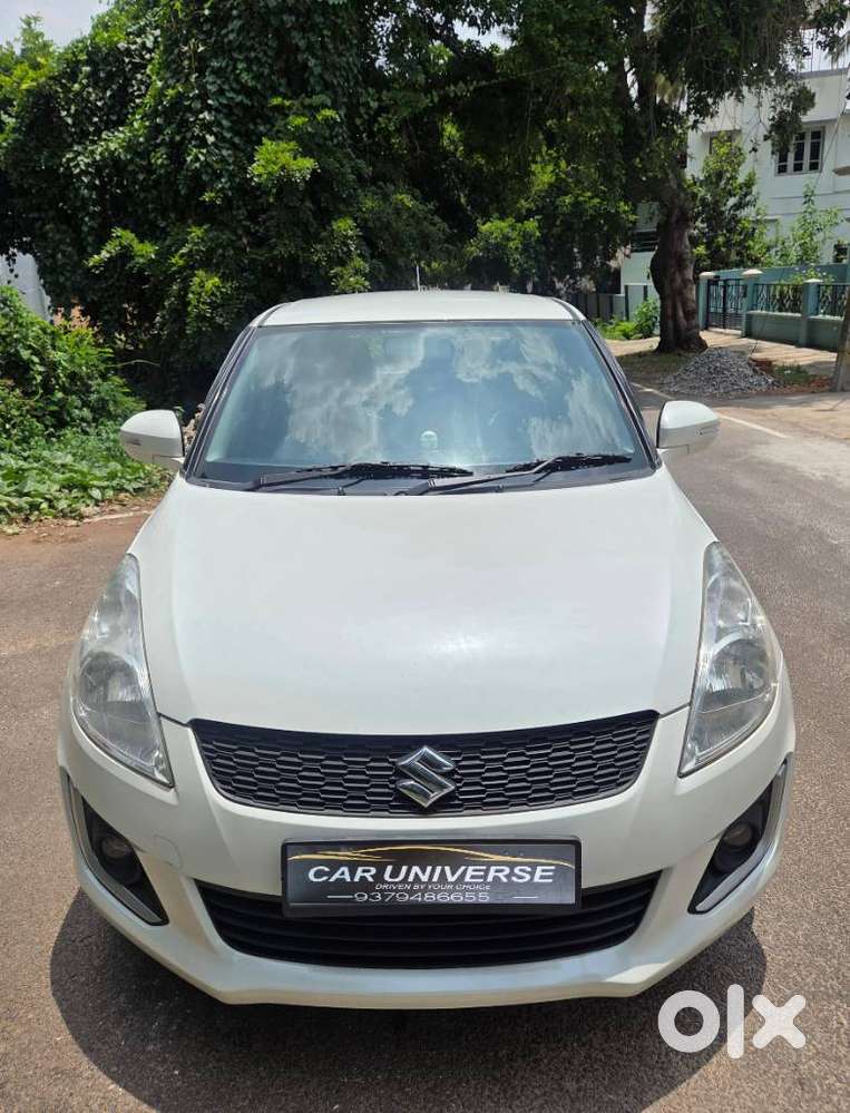Maruti Suzuki Swift Vxi + Manual, 2015, Petrol