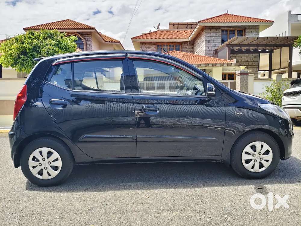 Hyundai I10 Sportz 2012 Automatic