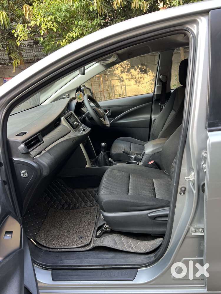 Toyota Innova Crysta