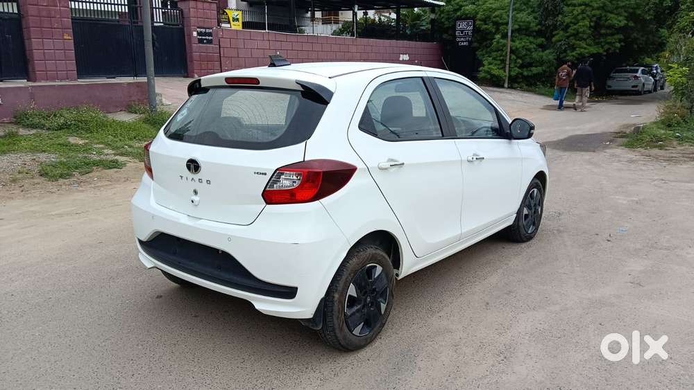 Tata Tiago 1.2 Revotron Xz Plus Cng, 2026, Petrol