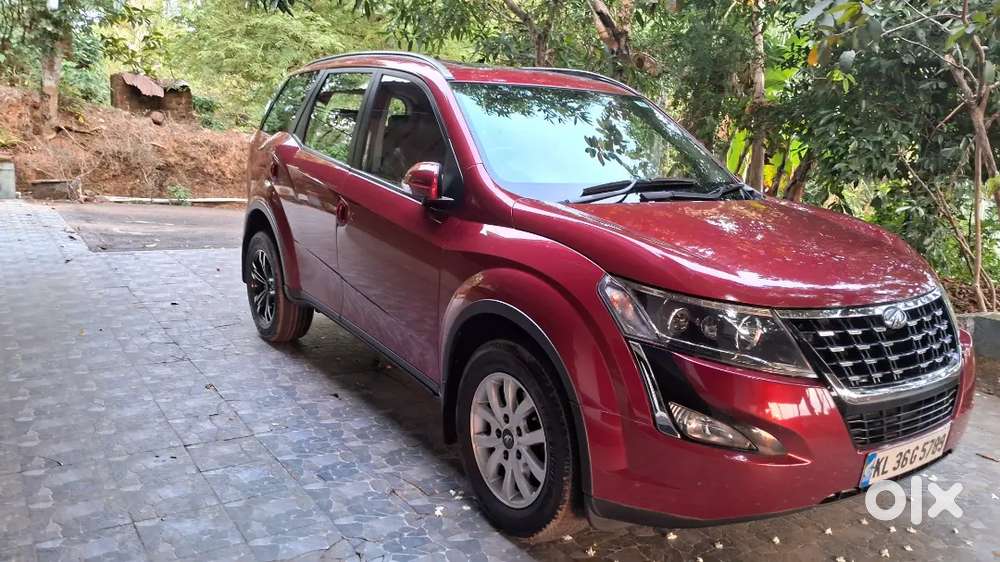 Mahindra Xuv500 2018 Diesel 110142 Km Driven