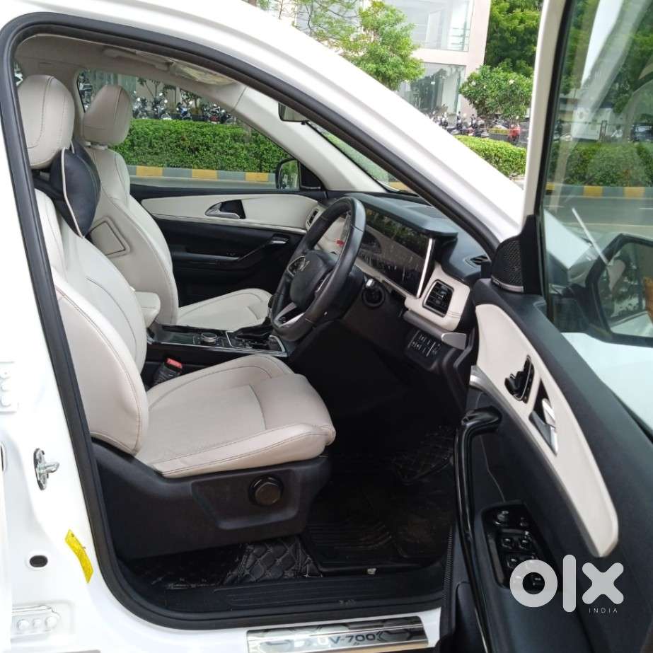 Mahindra Xuv700 2.2 Ax 7 Diesel At Str Awd, 2024, Diesel