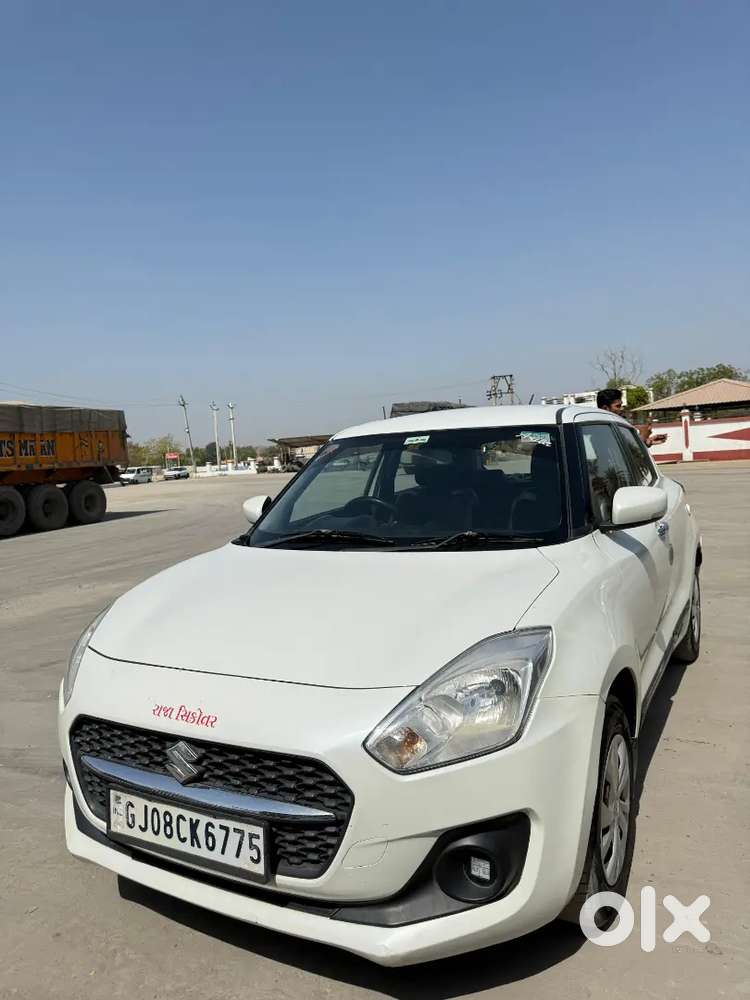 Maruti Suzuki Swift 2022 Cng & Hybrids 75000 Km Driven