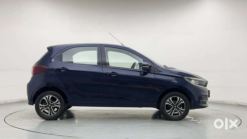Tata Tiago 1.2 Revotron Xta, 2023, Petrol