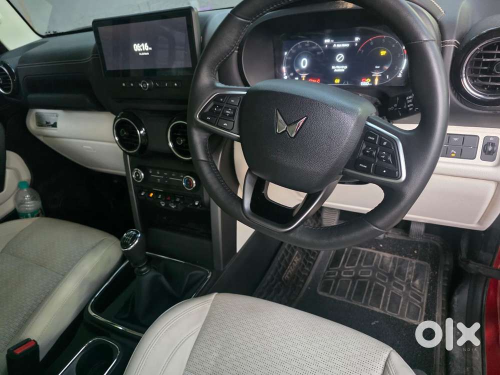 Mahindra Thar Roxx Ax7 L Diesel Mt 4wd, 2025, Diesel