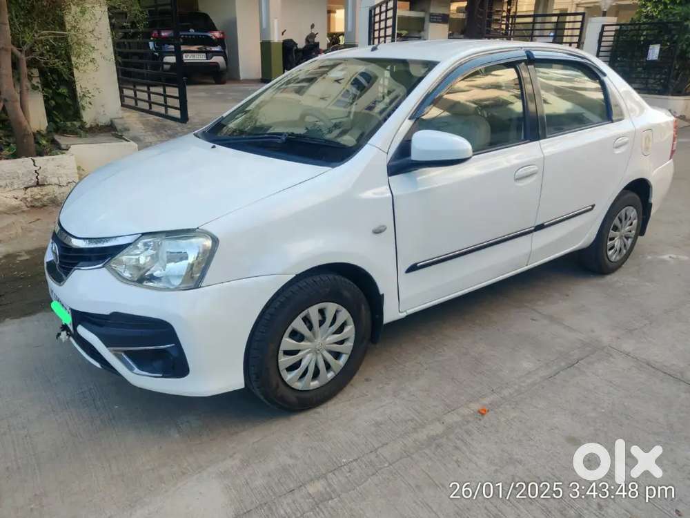 Toyota Etios 2016 Diesel Well Maintained