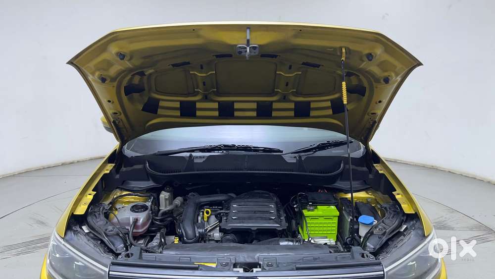 Volkswagen Taigun Topline 1.0 Tsi At (electric Seats), 2021, Petrol