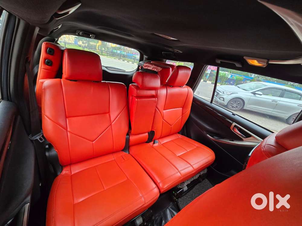 Toyota Innova Crysta 2.4 V, 2017, Diesel