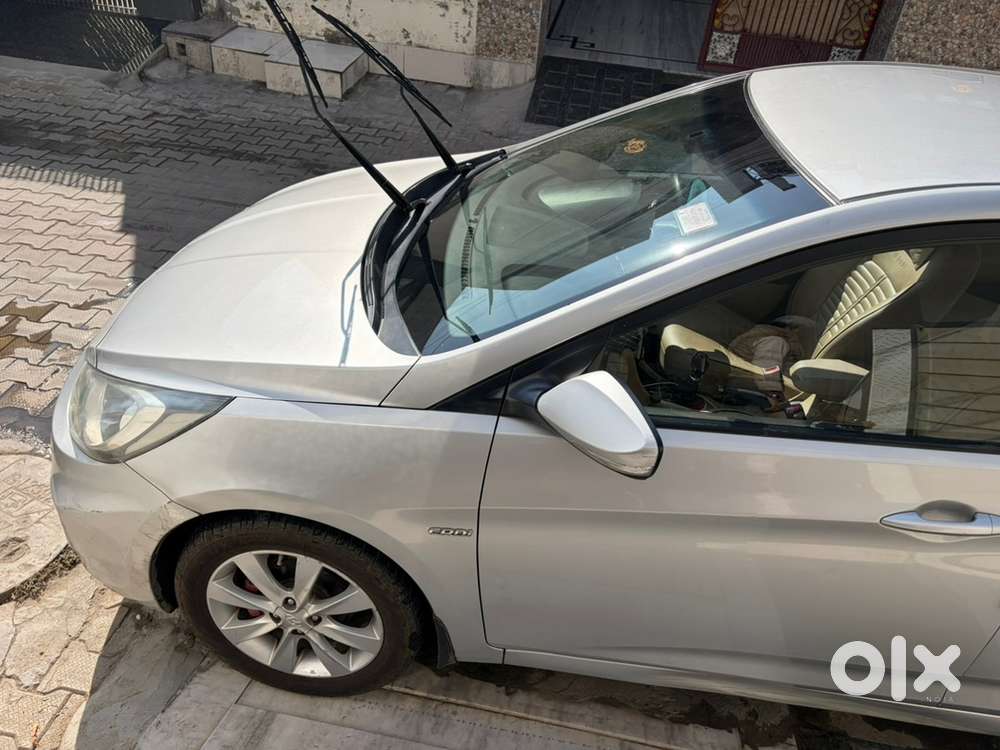 Hyundai Verna Diesel 2012 Proper Maintain And Non Accident