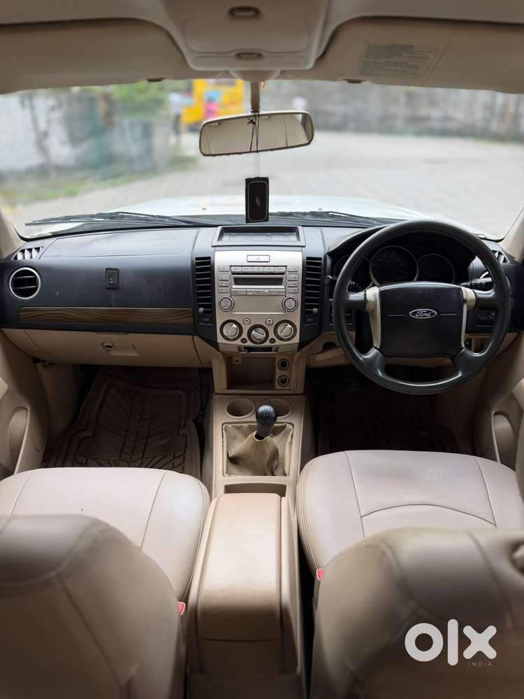 Ford Endeavour 2.5 4x2 Mt, 2012, Diesel