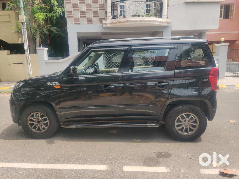 Mahindra TUV 300 T10, 2018, Diesel