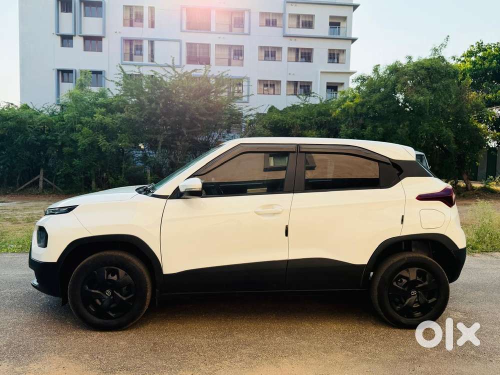 Tata Punch, 2023, Petrol