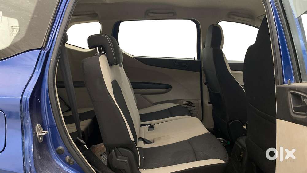 Renault Triber Rxt, 2019, Petrol