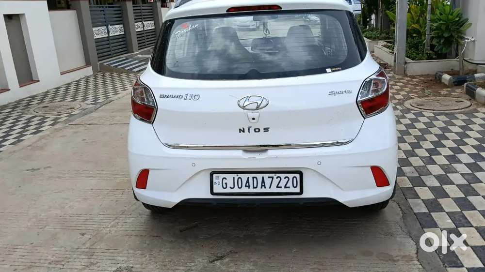 Hyundai I10 Nios 1.2 Mt Kappa Sportz (petrol+cng)