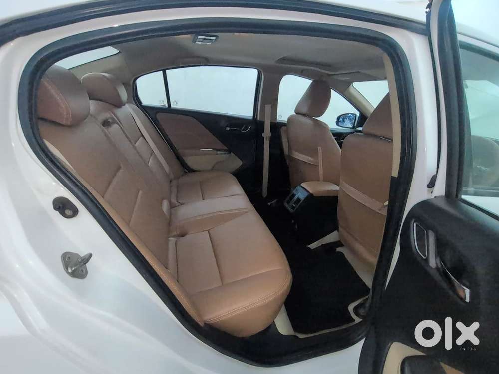 Honda City 1.5 Zx Cvt I-vtec, 2018, Petrol